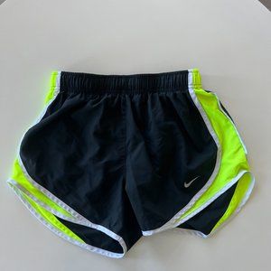 Nike Women's Dri-Fit Tempo Running Shorts